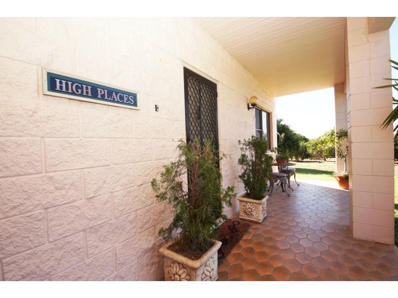 132 Mt Kelly Drive, Ayr QLD 4807