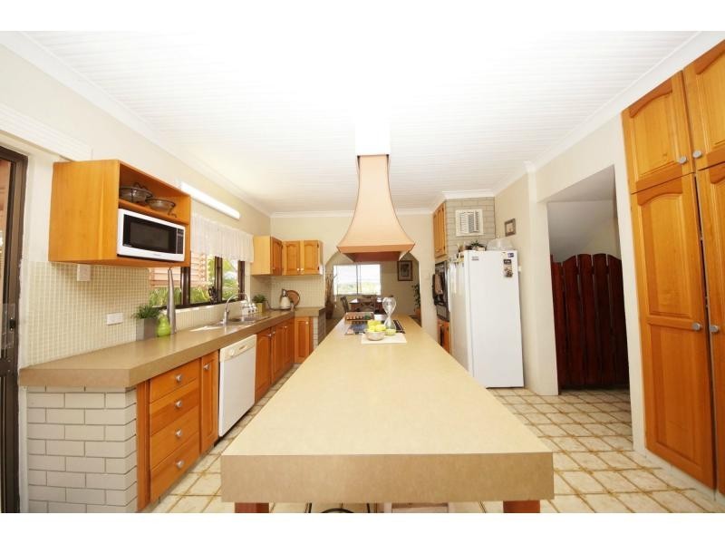 132 Mt Kelly Drive, Ayr QLD 4807