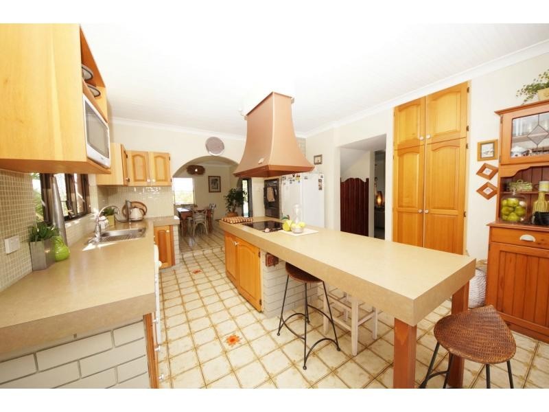 132 Mt Kelly Drive, Ayr QLD 4807