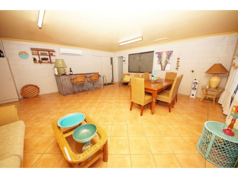 132 Mt Kelly Drive, Ayr QLD 4807