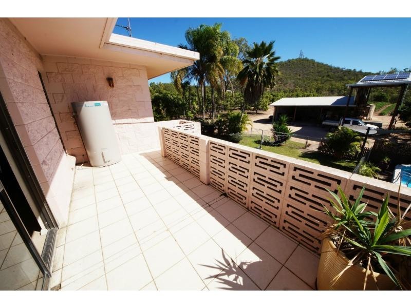 132 Mt Kelly Drive, Ayr QLD 4807