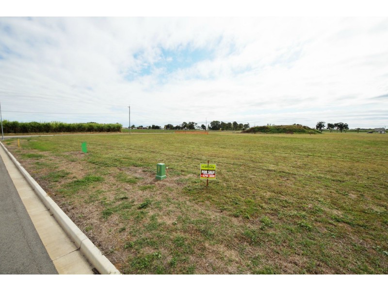 62,64,66 Young Street, Ayr QLD 4807