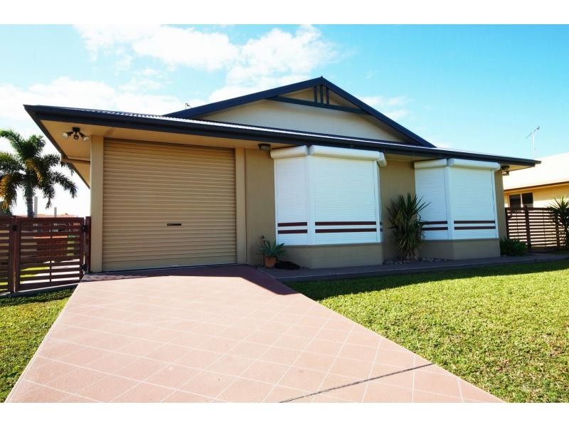 25 Lando Street, Ayr QLD 4807