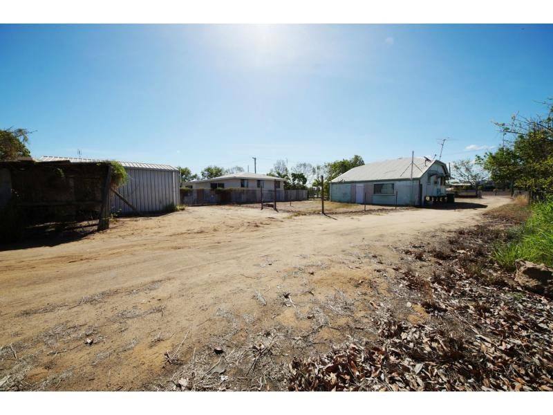 34 Bower Street, Ayr QLD 4807