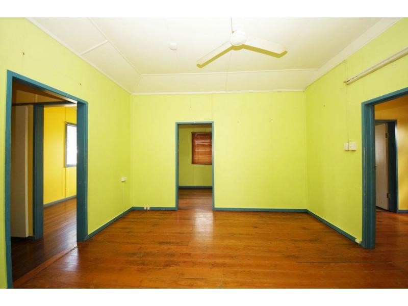 101 Twelfth Avenue, Home Hill QLD 4806
