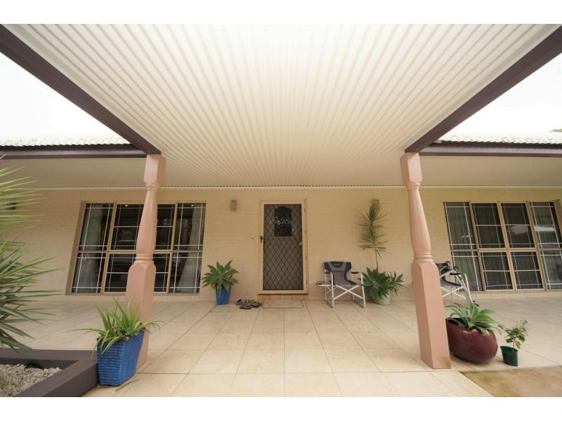 12 Hillcrest Place, Ayr QLD 4807