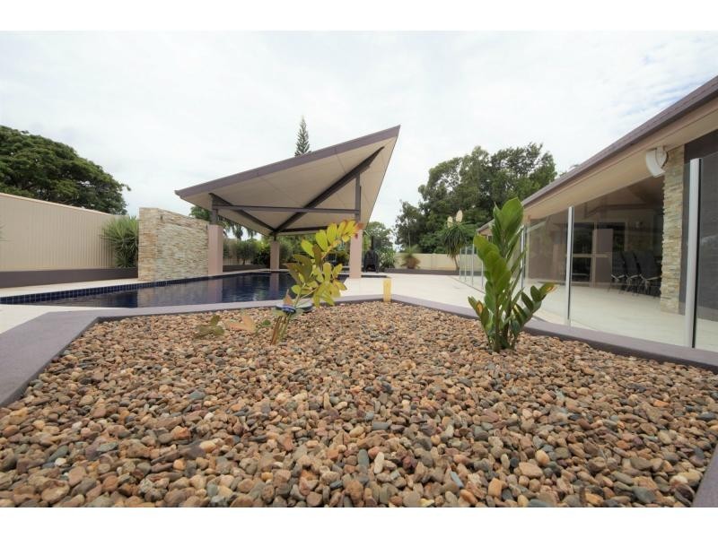 12 Hillcrest Place, Ayr QLD 4807