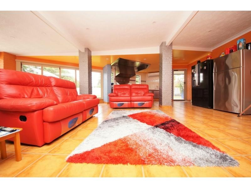 12 Hillcrest Place, Ayr QLD 4807