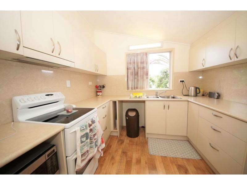 50-52 Burke Street, Ayr QLD 4807