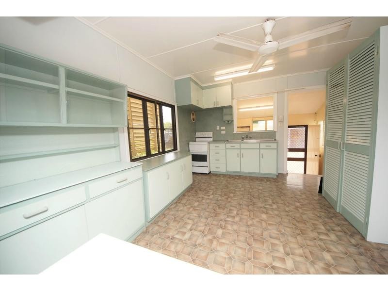 15 Brisbane Street, Ayr QLD 4807