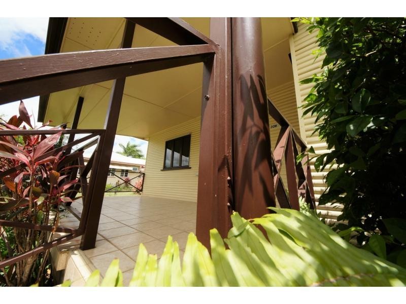 15 Brisbane Street, Ayr QLD 4807