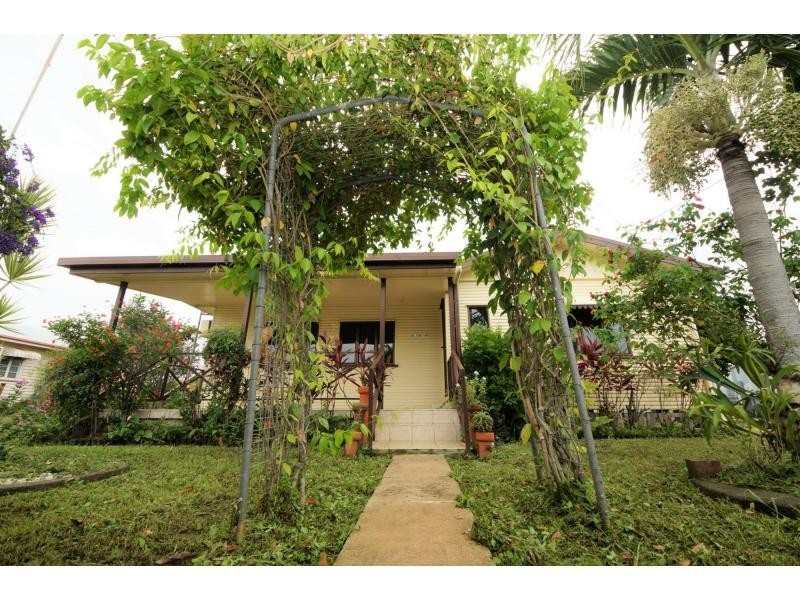 15 Brisbane Street, Ayr QLD 4807