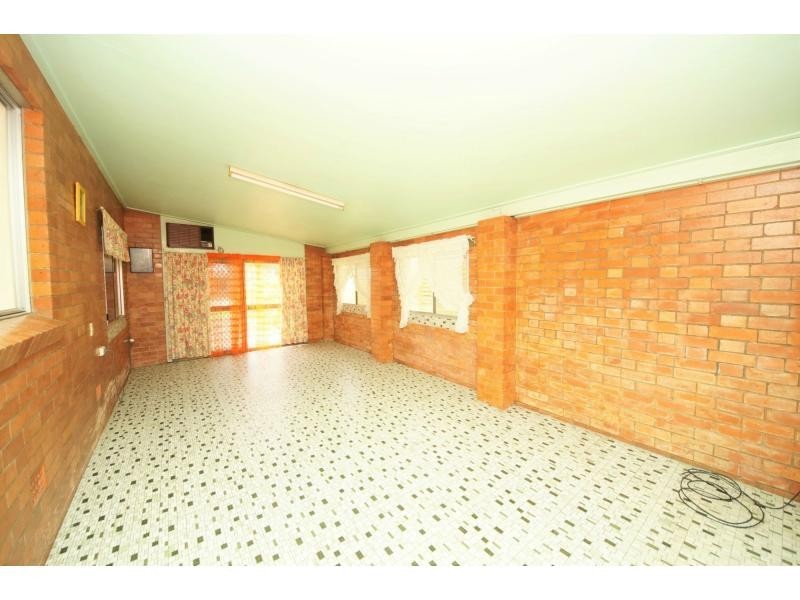 23 Barr Street, Ayr QLD 4807