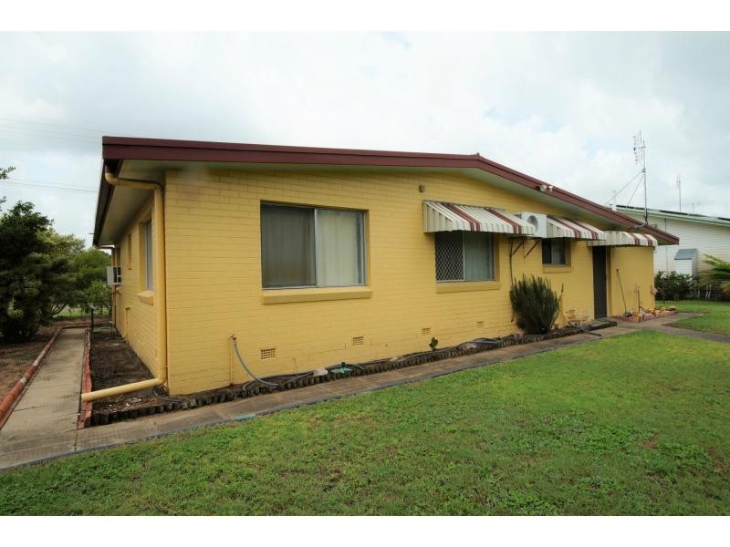 23 Barr Street, Ayr QLD 4807