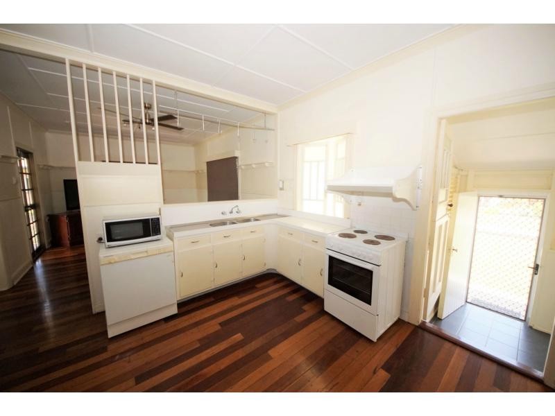 21 Brisbane Street, Ayr QLD 4807