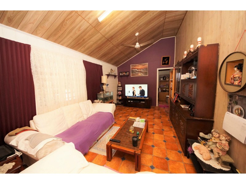 54-56 Spiller Street, Brandon QLD 4808