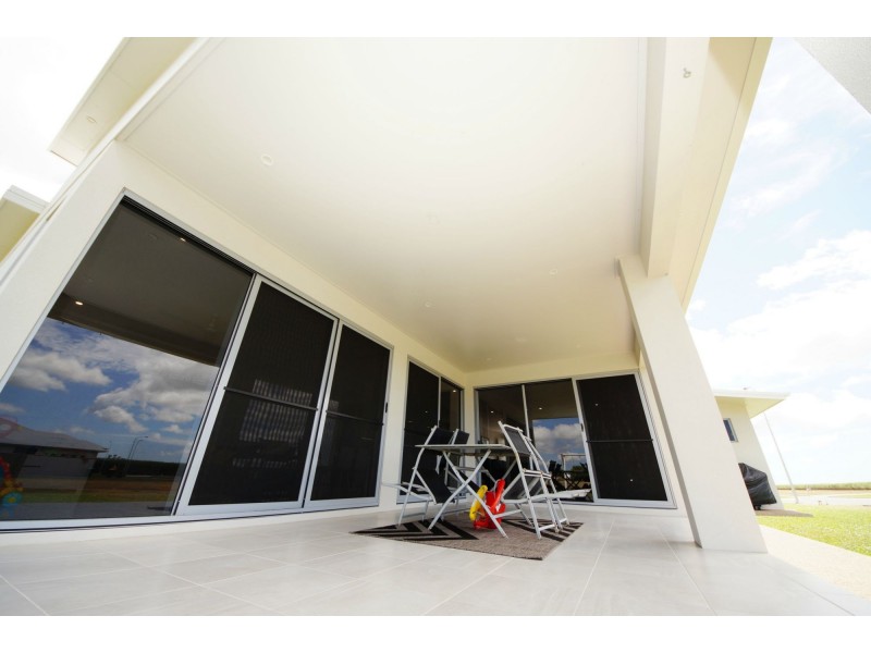 4 Keyren Way, Ayr QLD 4807