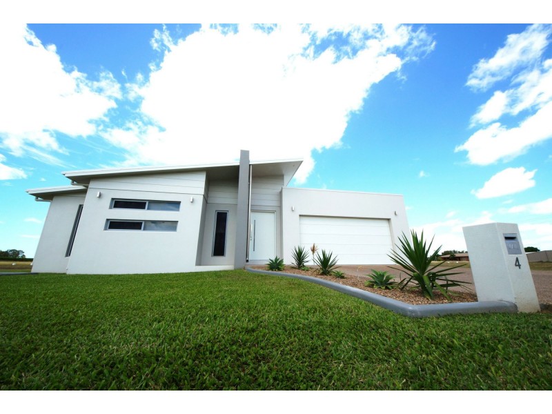 4 Keyren Way, Ayr QLD 4807