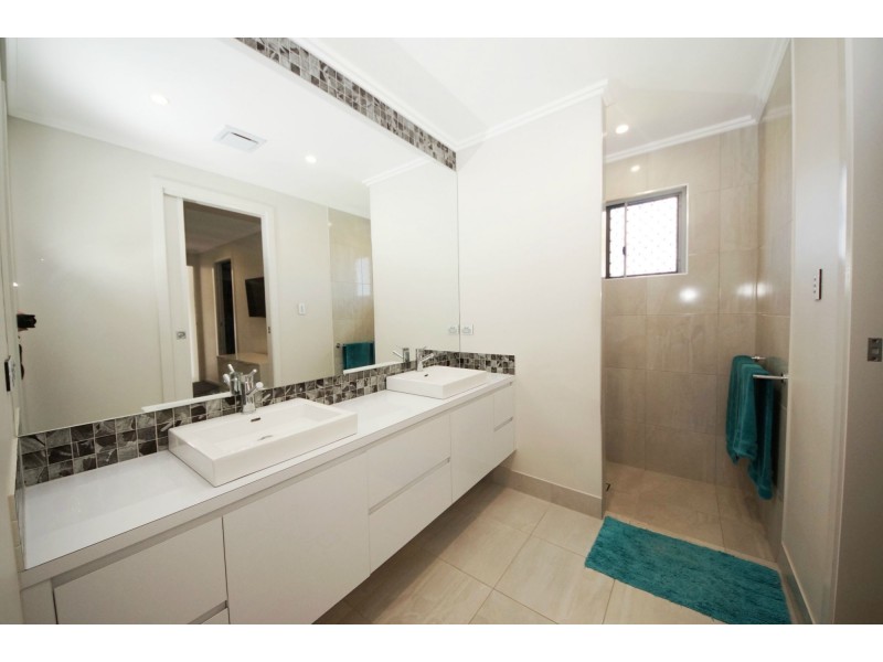 4 Keyren Way, Ayr QLD 4807