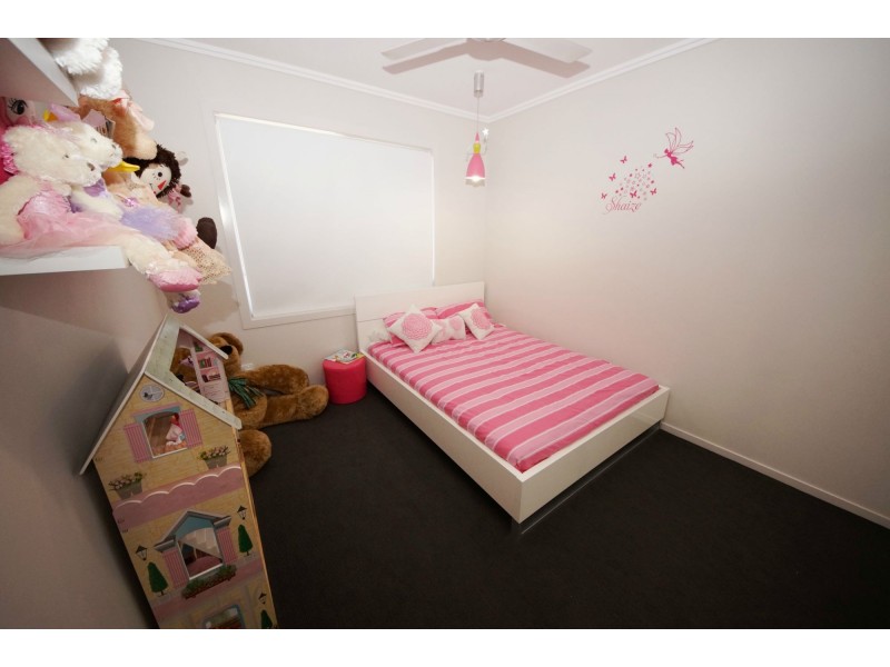 4 Keyren Way, Ayr QLD 4807