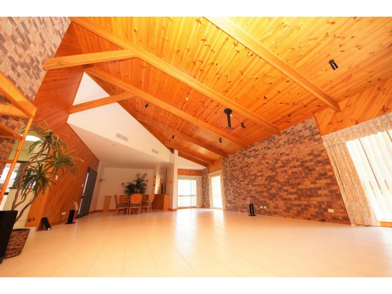 1-3 Lando Street, Ayr QLD 4807