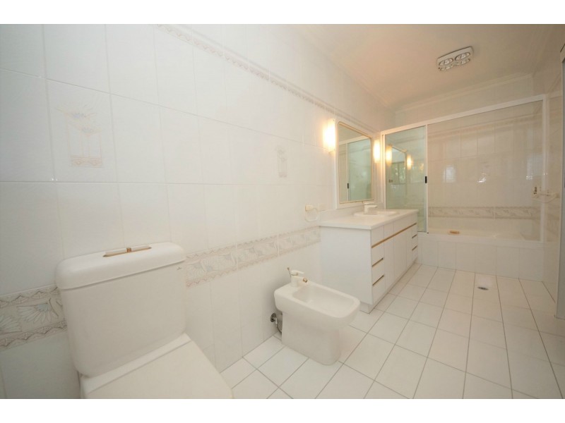 1-3 Lando Street, Ayr QLD 4807