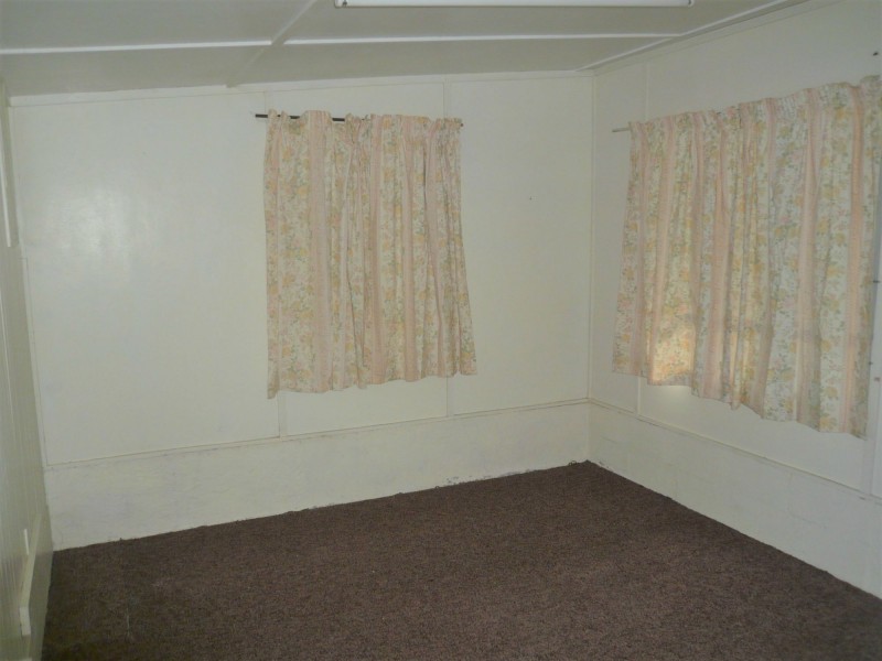 28 Cameron Street, Ayr QLD 4807