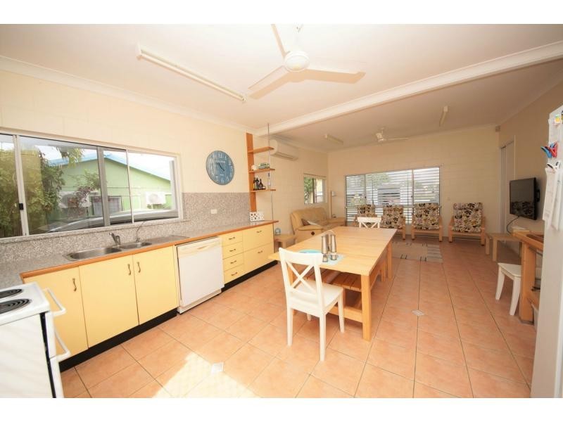 45 Topton Street, Alva QLD 4807