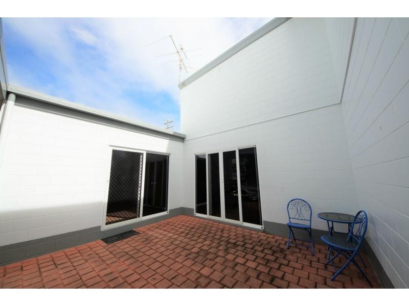 45 Topton Street, Alva QLD 4807