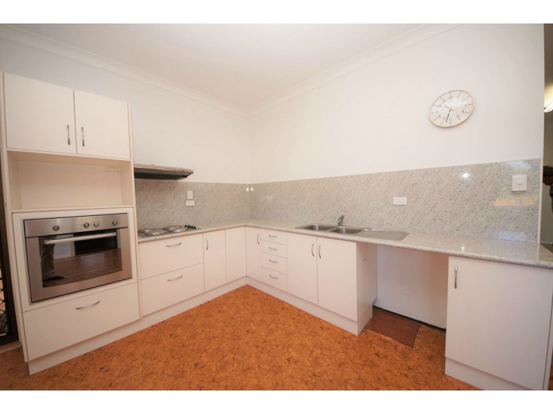 70-74 Sixth Street, Home Hill QLD 4806