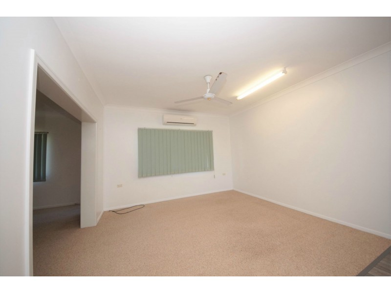 70-74 Sixth Street, Home Hill QLD 4806