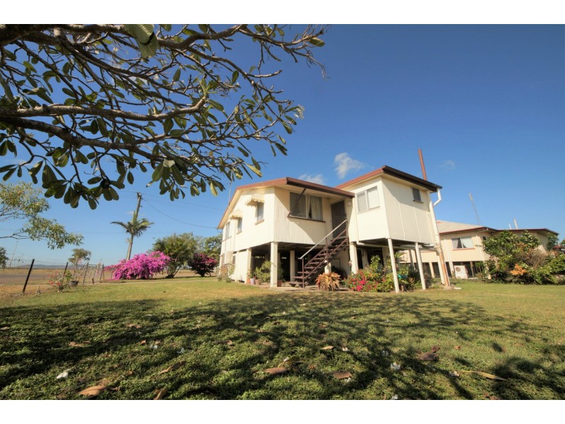 54 First Street, Home Hill QLD 4806