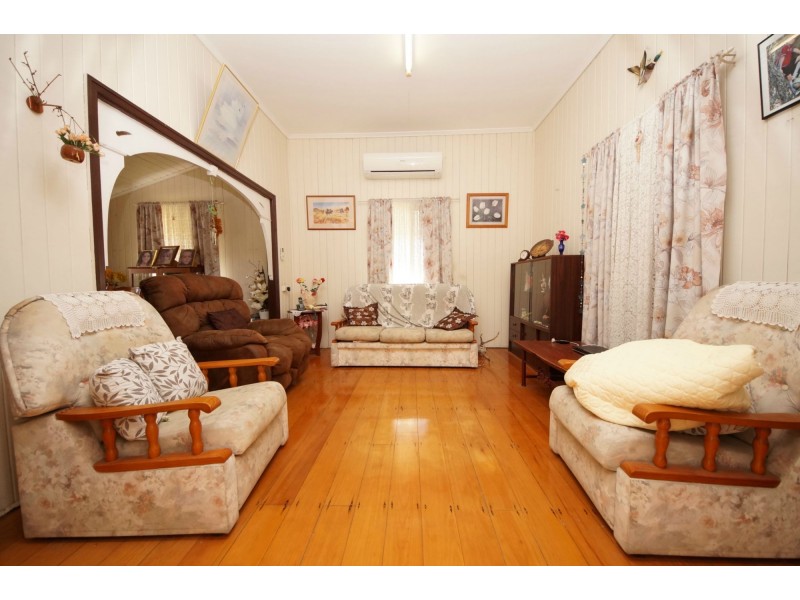 54 First Street, Home Hill QLD 4806