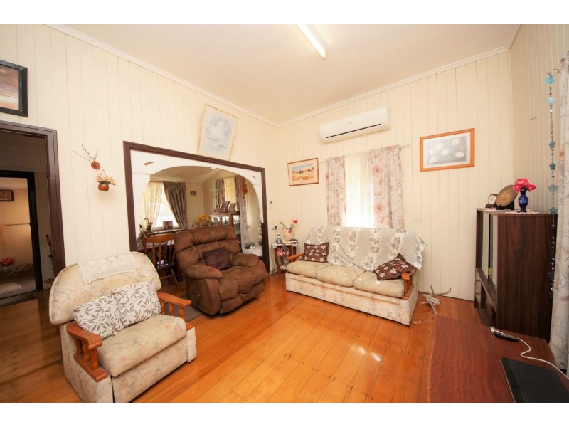 54 First Street, Home Hill QLD 4806