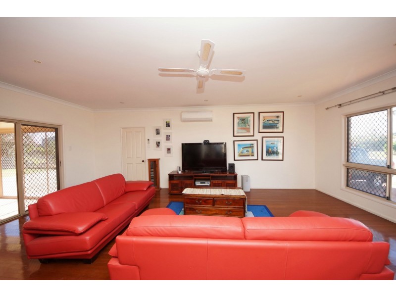 26 Gainsborough Drive, Ayr QLD 4807