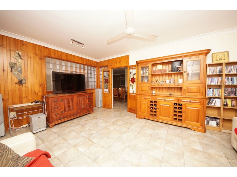 36 Laurence Crescent, Ayr QLD 4807