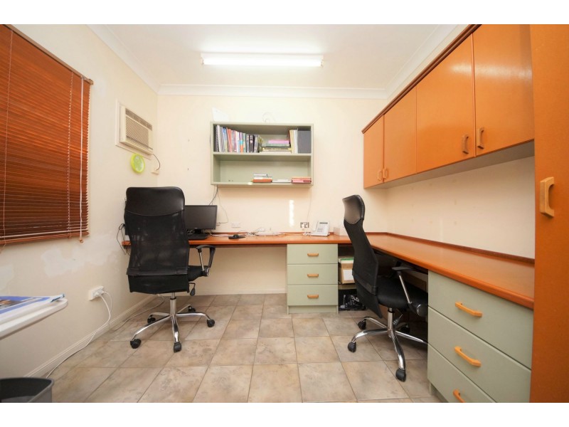 36 Laurence Crescent, Ayr QLD 4807