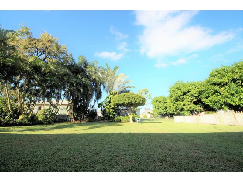 36 Laurence Crescent, Ayr QLD 4807