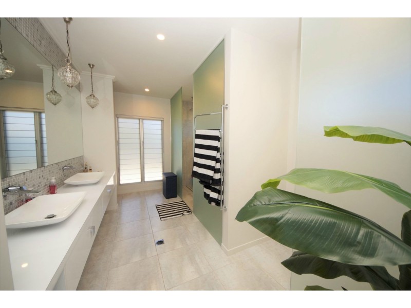 75 Norham Road, Ayr QLD 4807