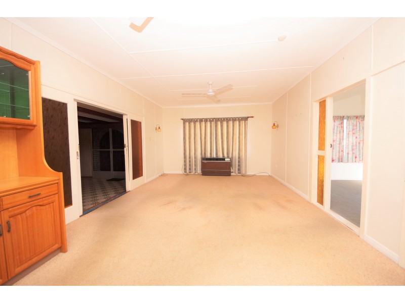 1 McIntyre Street, Ayr QLD 4807