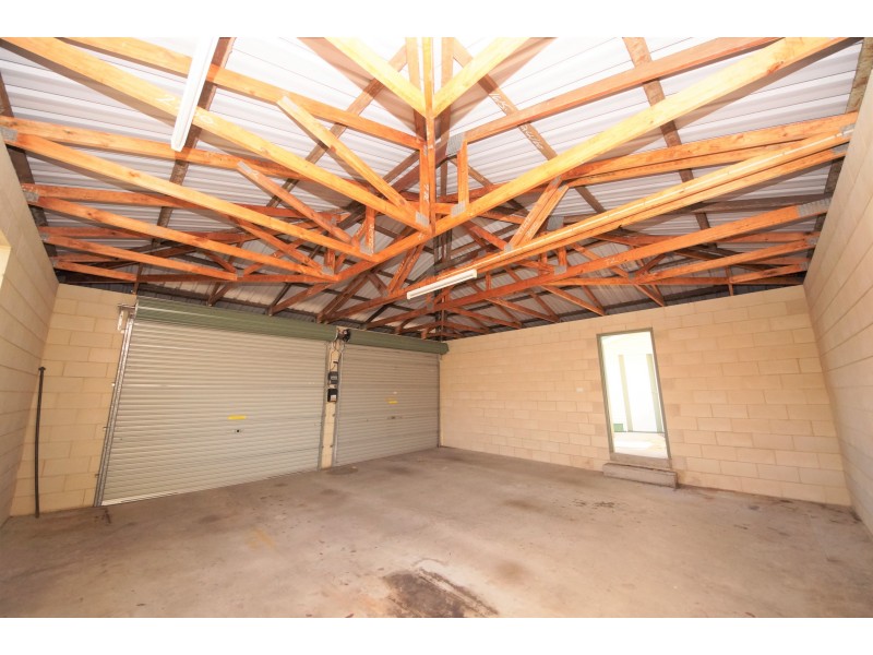 1 McIntyre Street, Ayr QLD 4807