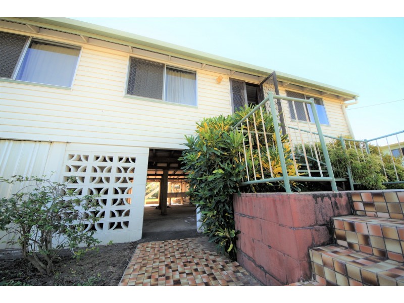 10 Tenth Street, Home Hill QLD 4806