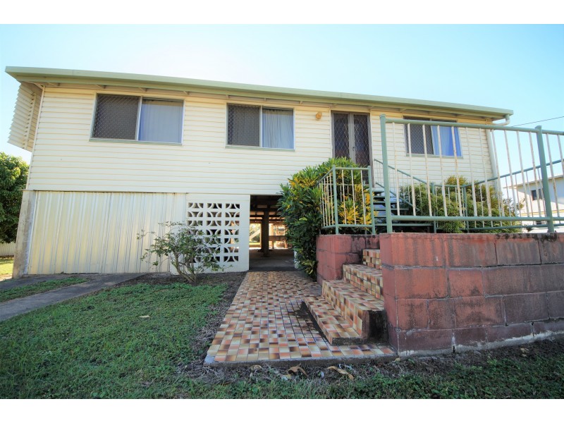 10 Tenth Street, Home Hill QLD 4806
