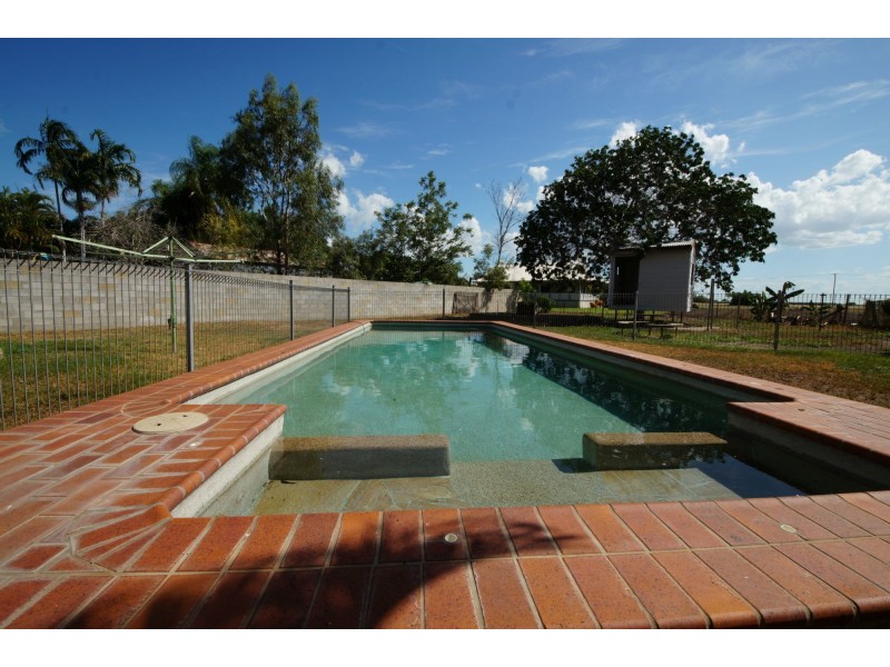 60 Third Avenue, Home Hill QLD 4806