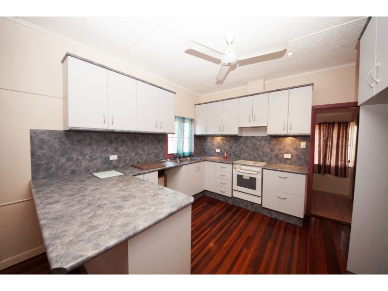 60 Third Avenue, Home Hill QLD 4806