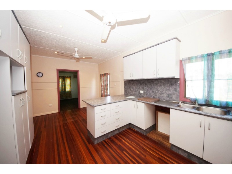 60 Third Avenue, Home Hill QLD 4806