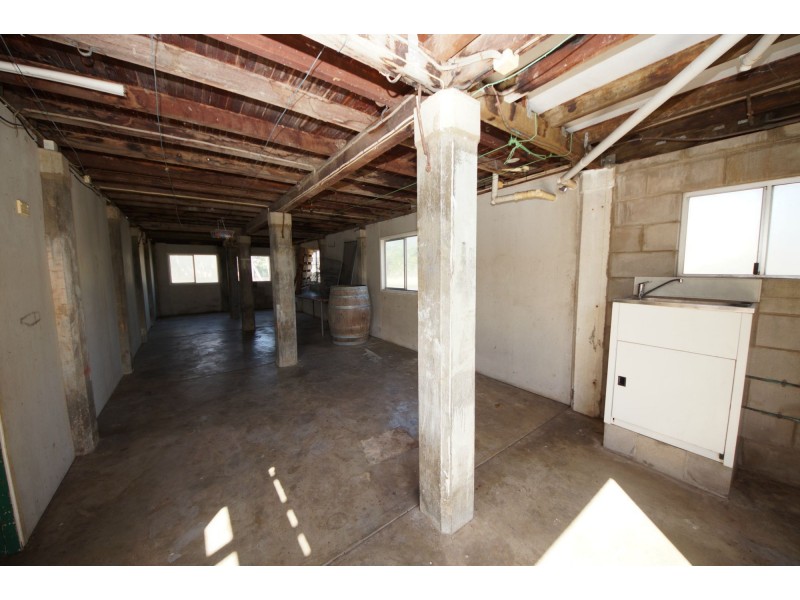 60 Third Avenue, Home Hill QLD 4806