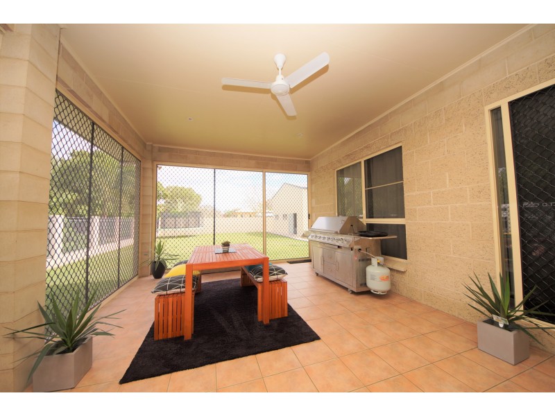 11 Scott Street, Ayr QLD 4807