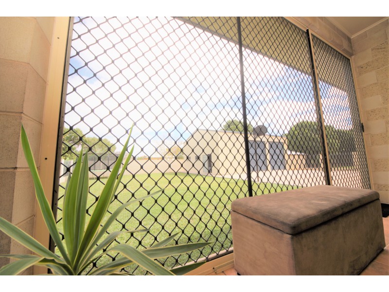 11 Scott Street, Ayr QLD 4807