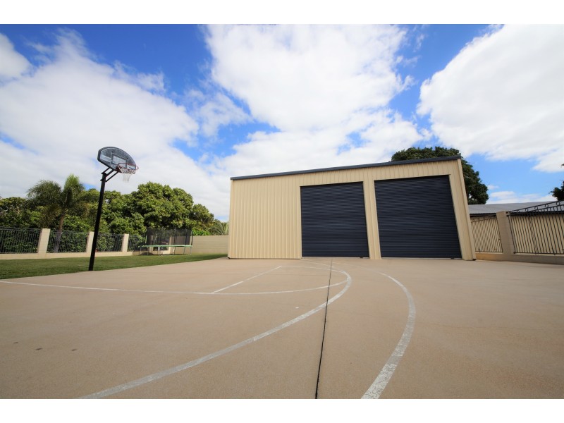 11 Scott Street, Ayr QLD 4807
